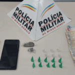Polícia flagra venda de drogas e prende dois homens em Santo Antônio do Monte