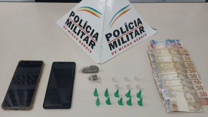 Polícia flagra venda de drogas e prende dois homens em Santo Antônio do Monte