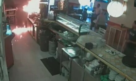Homem incendeia lanchonete na Espanha após pedido de maionese ser negado