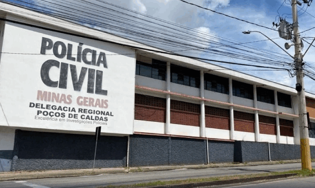 Mulher morre após ser atropelada pelo próprio marido em Poços de Caldas; Polícia Civil investiga o caso
