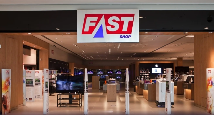 Ultrafarma e Fast Shop são alvos de operação contra fraude tributária em SP