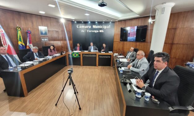 Câmara Municipal derruba veto do Executivo e mantém projeto de Aluguel Social