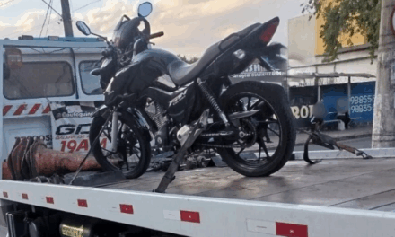 Jovem sem CNH é flagrado fazendo “grau” e acaba preso, em Divinópolis