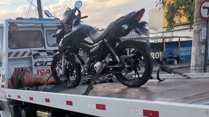 Jovem sem CNH é flagrado fazendo “grau” e acaba preso, em Divinópolis