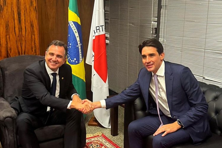 Rodrigo Pacheco se reúne com ministro para viabilizar aeroportos em Minas Gerais  