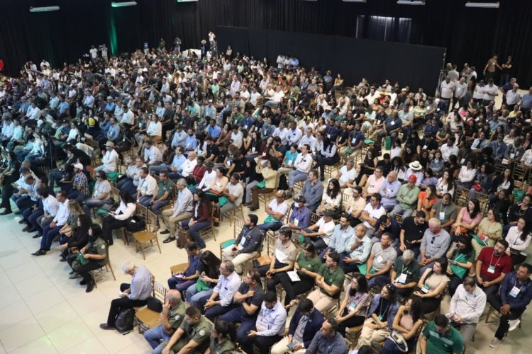 Seminário debate agricultura irrigada em MG  