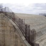 Consórcio cobra retomada de obra da barragem  