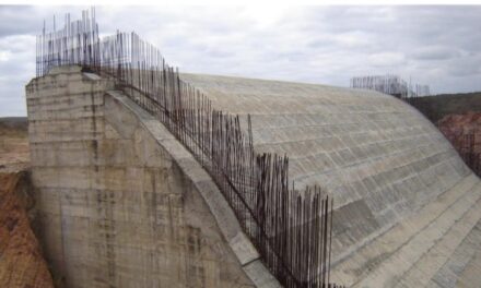Consórcio cobra retomada de obra da barragem  