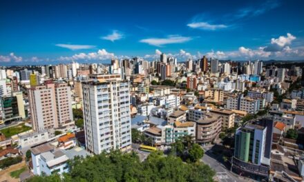 Divinópolis recebe a primeira edição da “Caravana AMM”; projeto leva pauta municipalista e capacitação a todas as regiões de Minas Gerais  