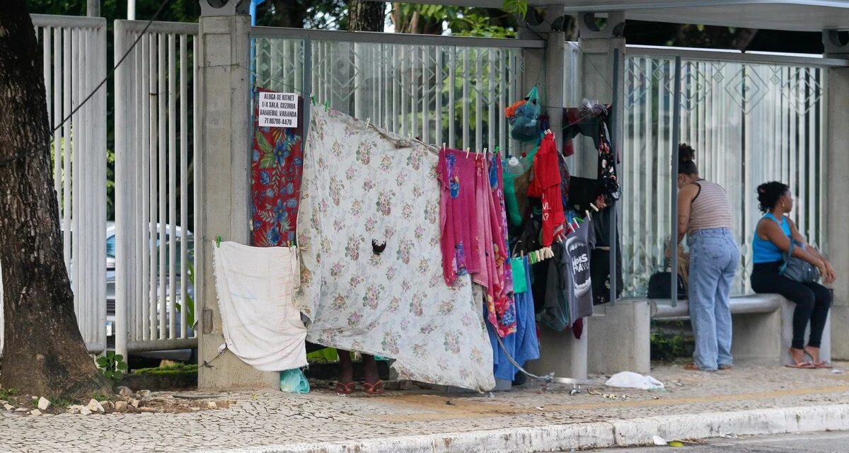 Câmara de Londrina aprova projeto que proíbe permanência de moradores de rua em locais públicos