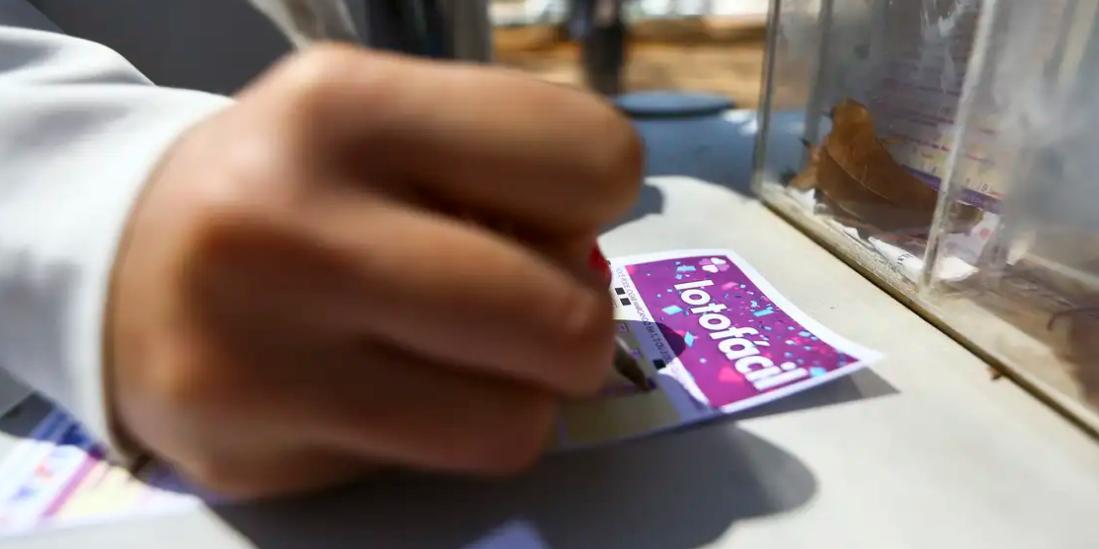 Apostador de BH fatura mais de R$ 1,7 milhão com bilhete simples da Lotofácil