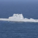Navios de guerra dos EUA se aproximam da Venezuela para combater cartéis de drogas