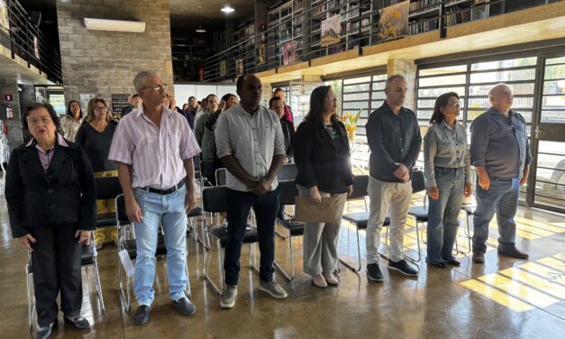Município de Pains oficializa seu hino em cerimônia marcada por emoção e tradição