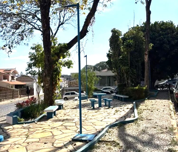 Prefeitura de Formiga inicia revitalização da Praça dos Namorados com foco em segurança e paisagismo