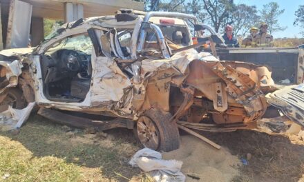 Colisão entre três veículos deixa motorista ferido em Formiga