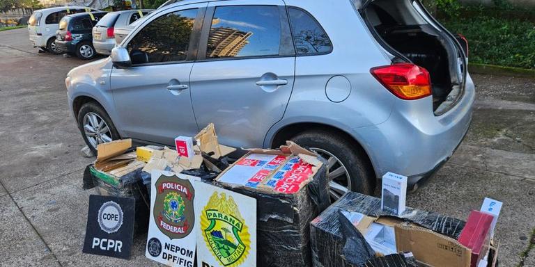 PF apreende carga com 720 celulares e cigarros eletrônicos contrabandeados em Foz do Iguaçu