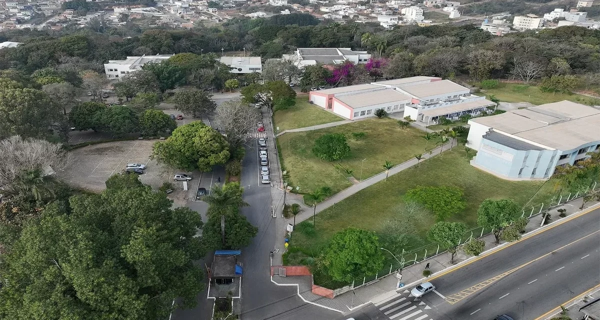 UEMG Divinópolis abre inscrições para a Feira de Profissões 2025