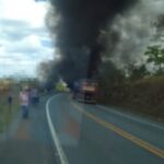 Acidente com carreta é registrado na BR-354, em Formiga