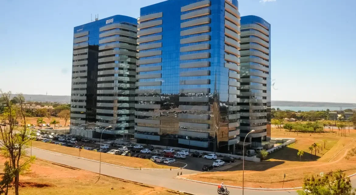 BC veta compra bilionária do Banco Master pelo BRB