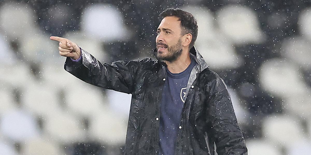 Botafogo encara Atlético com elenco desfalcado na 24ª rodada do Brasileirão