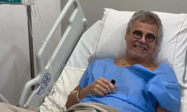 Carlinhos de Jesus atualiza estado de saúde e revela luta contra doença autoimune