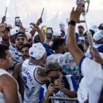 Torcida do Cruzeiro prepara recepção na Toca da Raposa II antes de clássico contra o Atlético