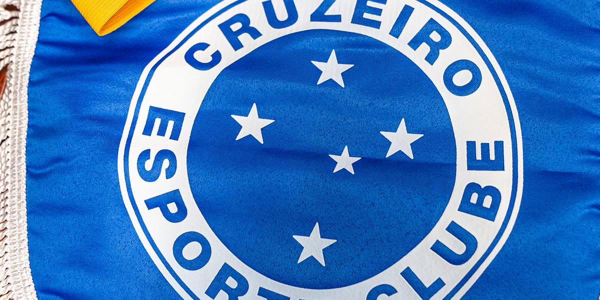 Cruzeiro e Máfia Azul condenados a indenizar mãe de torcedor morto em emboscada de 2021