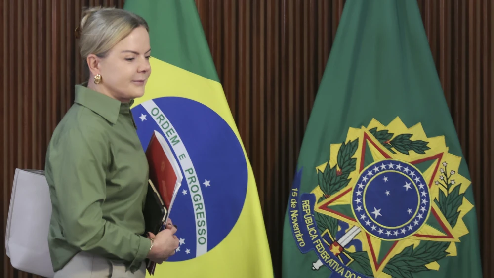 Gleisi Hoffmann reúne ministros da base para reforçar apoio às pautas prioritárias do governo no Congresso
