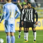 Hulk valoriza empate na altitude e projeta força do Galo em BH