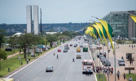 Anistia a Bolsonaro e soberania nacional movem atos da direita e da esquerda neste domingo (7)