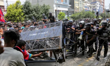 Protesto contra bloqueio de redes sociais no Nepal termina com 14 mortos e dezenas de feridos