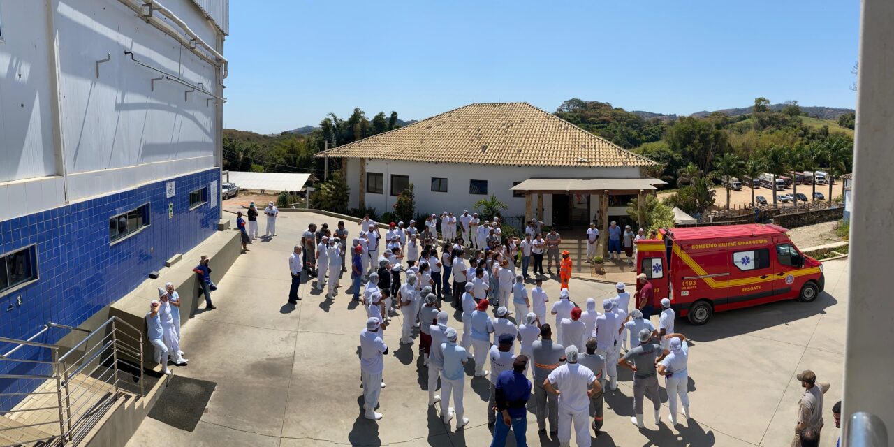 Laticínios Bom Destino realiza treinamento de emergência em Oliveira