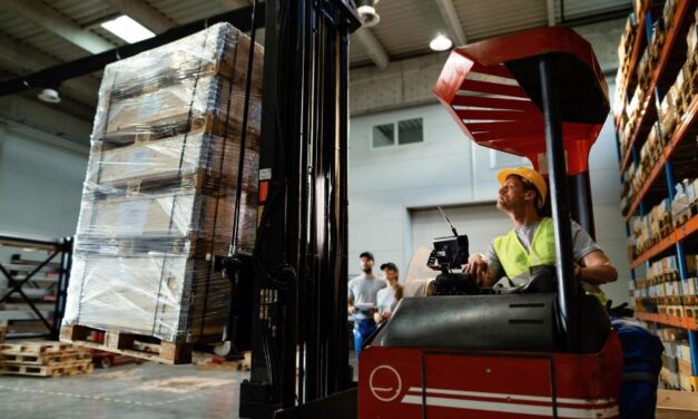 Tipos de empilhadeiras: quais as mais comuns?