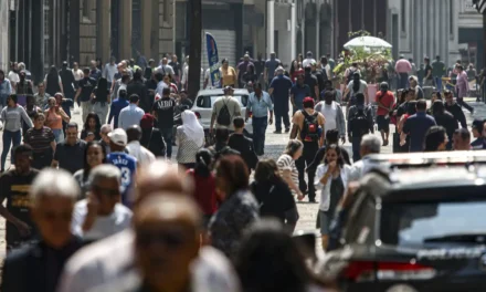 Mais de 6,5 milhões de famílias deixam linha da pobreza, aponta levantamento do MDS