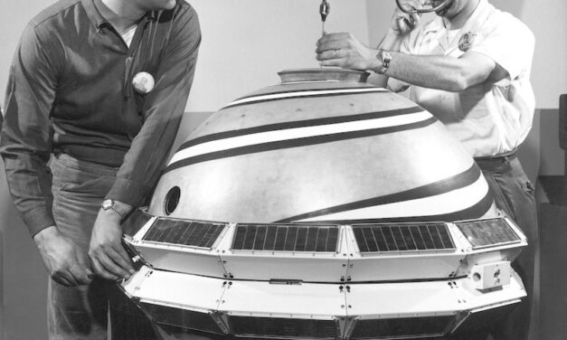 E por falar em eletrônica… Transit II – primeiro sistema global de navegação por satélite do mundo