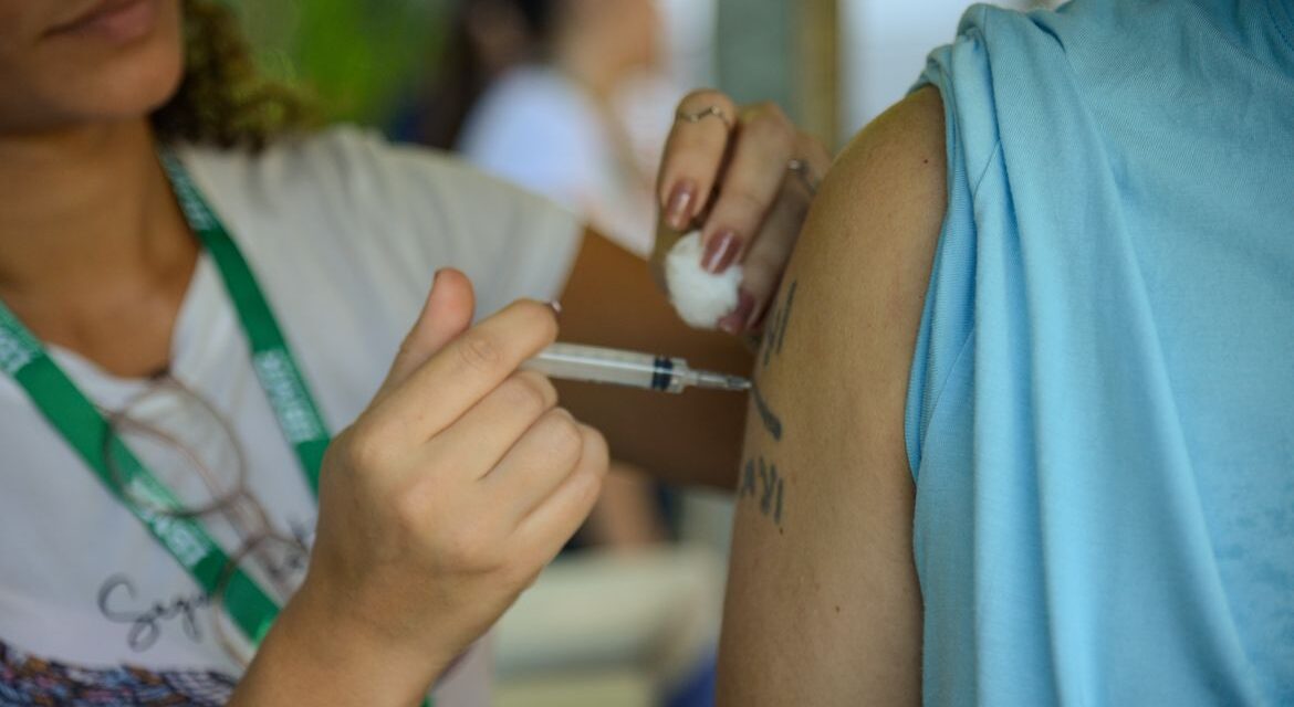 Ministério da Saúde abre consulta pública sobre inclusão de vacina contra herpes-zóster no SUS