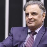 Aécio Neves assumirá presidência do PSDB e mira retorno ao protagonismo político em 2026