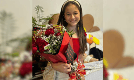 Jovem de 11 anos cria jornal digital em Divinópolis e sonha com carreira internacional