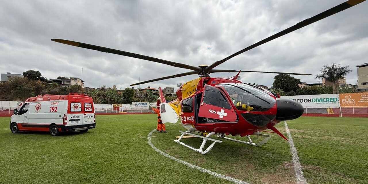 Helicóptero Arcanjo 14 faz transferência de paciente com queimaduras para São Sebastião do Paraíso