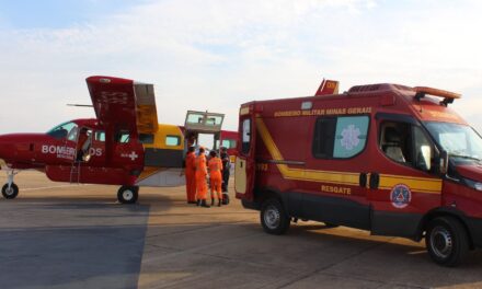 Paciente com queimaduras é transportada por avião do Suporte Aéreo de Vida em Divinópolis