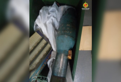 PMDF encontra artefato explosivo e arma no setor de indústria e abastecimento