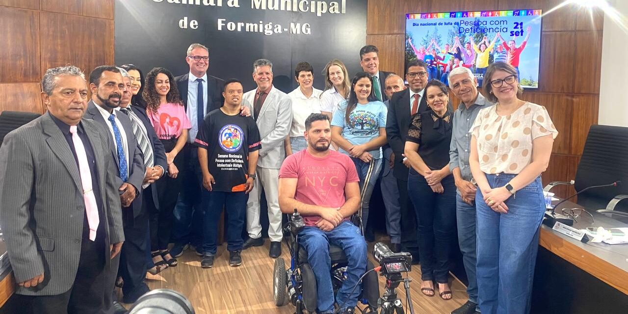 Câmara de Formiga celebra o “Dia Nacional da Luta da Pessoa com Deficiência”