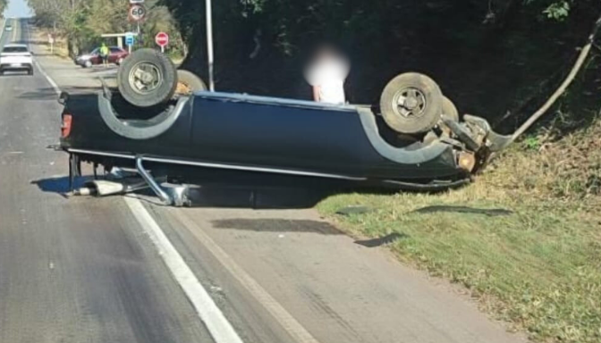 Radar assusta condutor e causa capotamento em área rural de Itaúna
