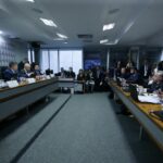 CPMI do INSS amplia lista de depoentes e pede prisão preventiva de advogado investigado