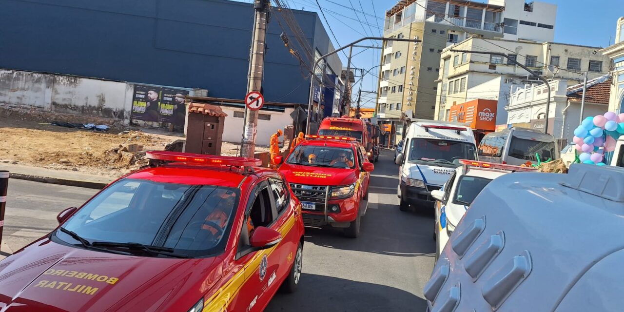4ª Companhia de Bombeiros marca presença em desfile cívico de 7 de setembro