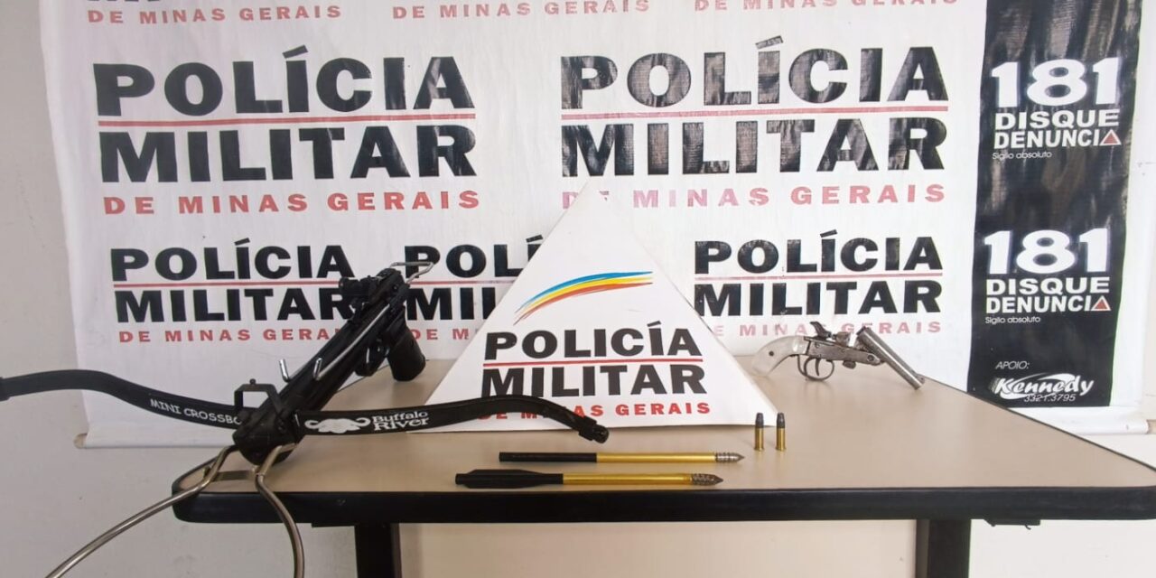 Homem é flagrado com revólver, munições e balestra em Itapecerica