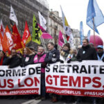Greve geral une sindicatos na França e paralisa serviços públicos em protesto contra cortes no orçamento