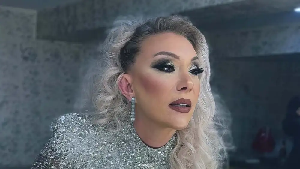 Cantora turca Güllü morre aos 51 anos após cair do sexto andar