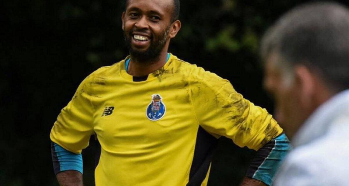 Helton Arruda, ex-goleiro da Seleção Brasileira, é preso por posse ilegal de arma em Portugal