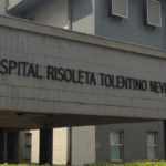 Mulher trans sofre agressão com enxada na cabeça em Belo Horizonte